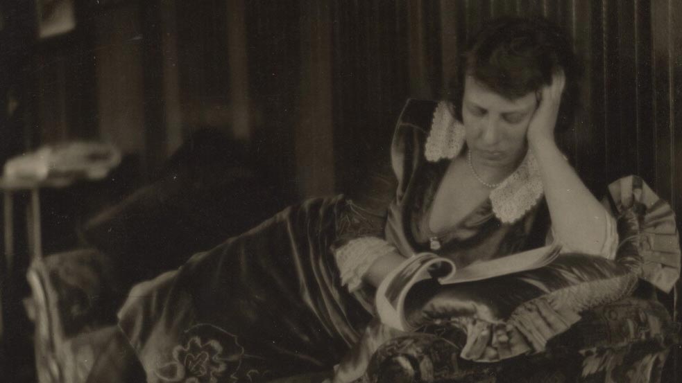 Louis Fleckenstein, donna che legge, 1907–1943 (digital image courtesy of Getty’s Open Content Program)